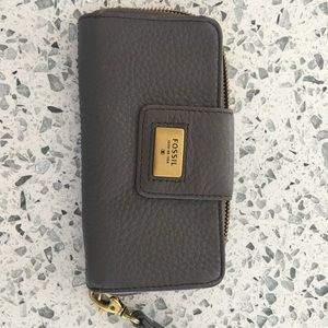 Women’s Fossil Wallet